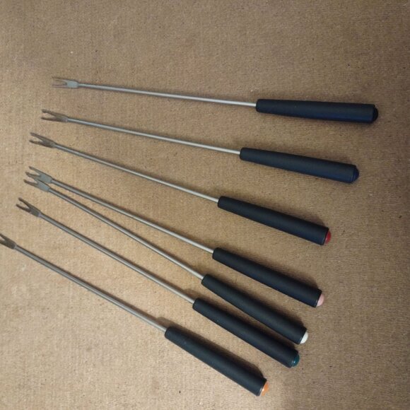 Set Of 6 Fondue Forks With Black Handles & Colored Tips Stainless Steel - Picture 2 of 2